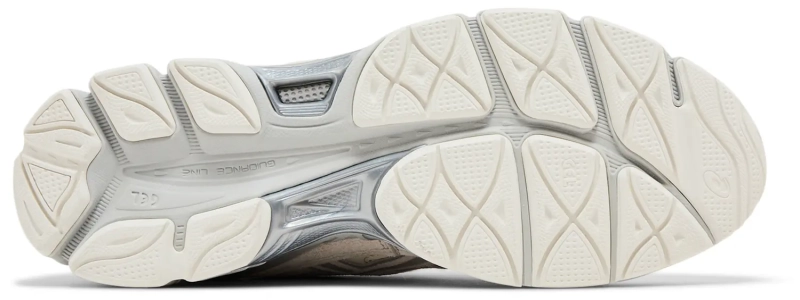 asics-gel-nyc-grey-cream-bottom.webp