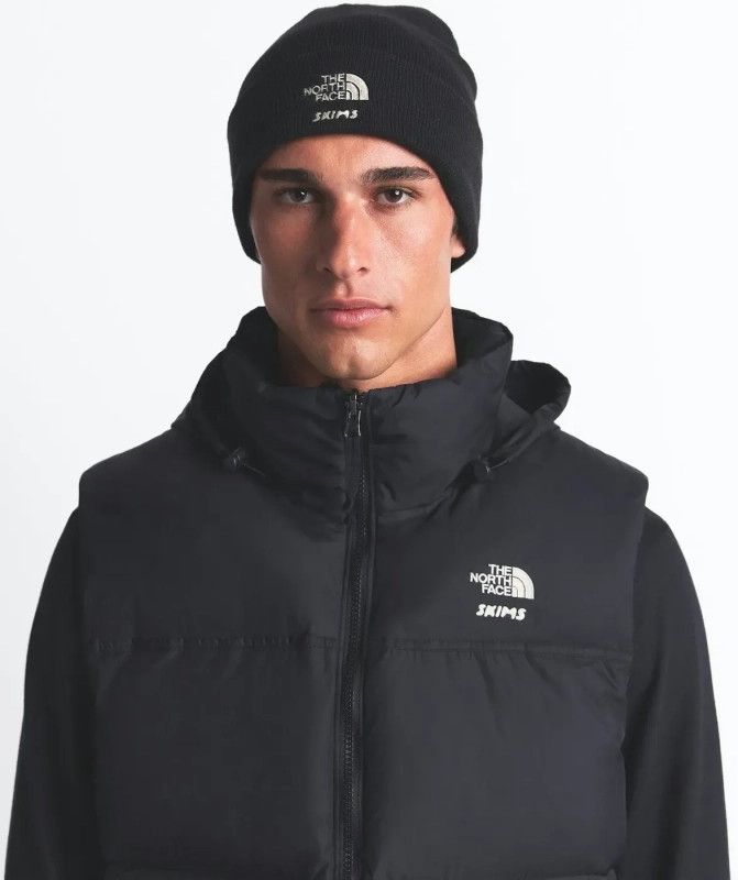 skims-x-the-north-face-beanie-onyx-model.webp