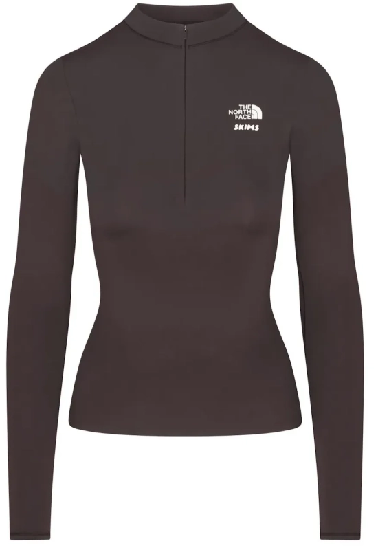 skims-x-the-north-face-top-z-dlugim-rekawem-refina-phoenix-front.webp