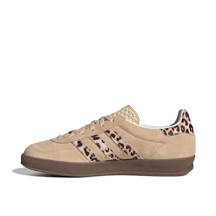 adidas-gazelle-indoor-leopard-crystal-sand-leftside.webp