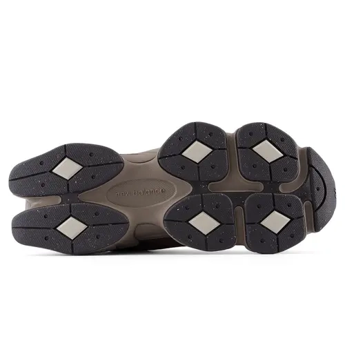 new-balance-9060-brown-mono-cortado-back.webp