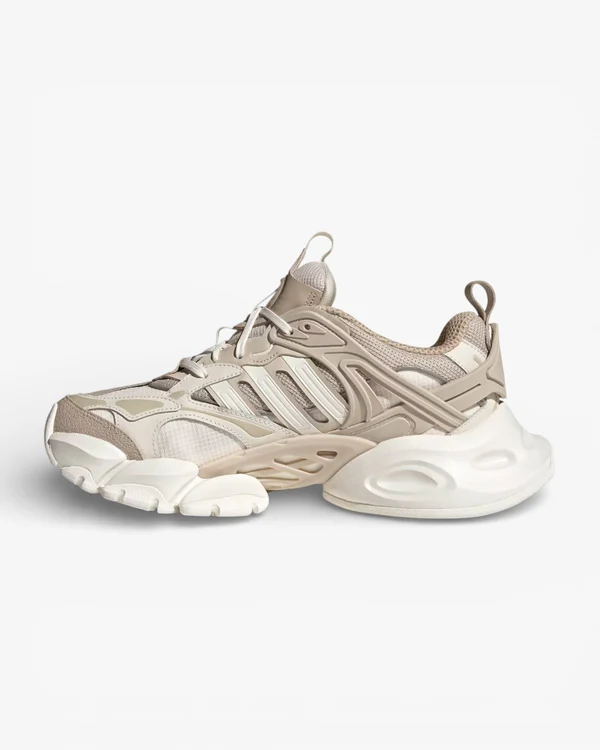 adidas-vento-xlg-deluxe-beige-white-leftside.webp