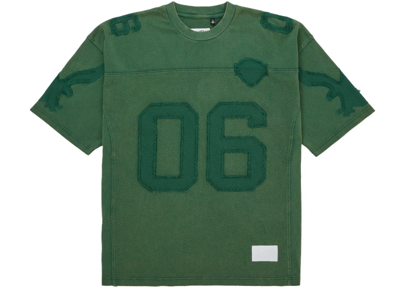 supreme-mm6-maison-margiela-cotton-football-jersey-green-front.webp